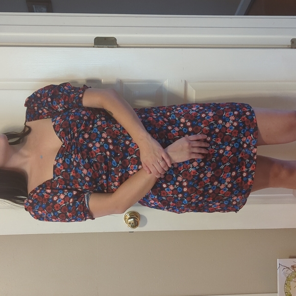 NSR Cami Sweetheart Neck Puff Sleeve Floral Print Mini Dress - Picture 3 of 4